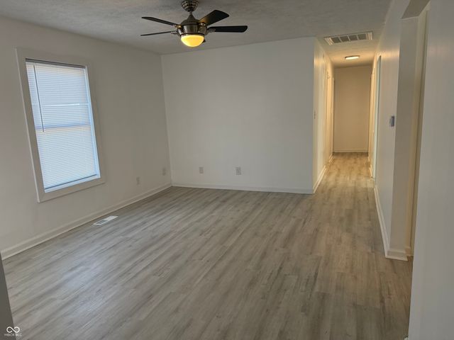 2823 N Gladstone Avenue, Indianapolis, IN 46218