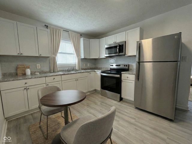 2823 N Gladstone Avenue, Indianapolis, IN 46218