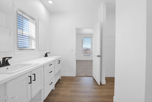 30211 N 231st Avenue 1, Wittmann, AZ 85361