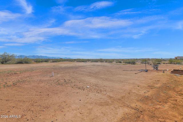 30211 N 231st Avenue 1, Wittmann, AZ 85361
