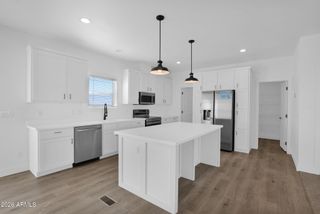 30211 N 231st Avenue 1, Wittmann, AZ 85361