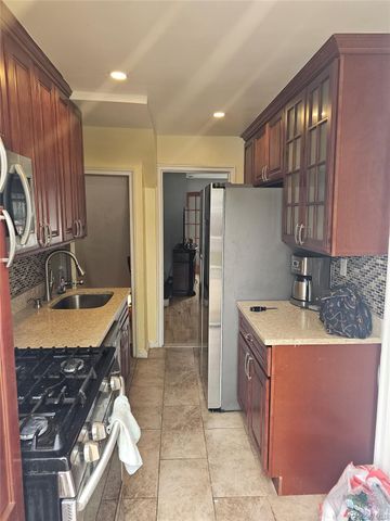 11474 225th Street, Cambria Heights, NY 11411