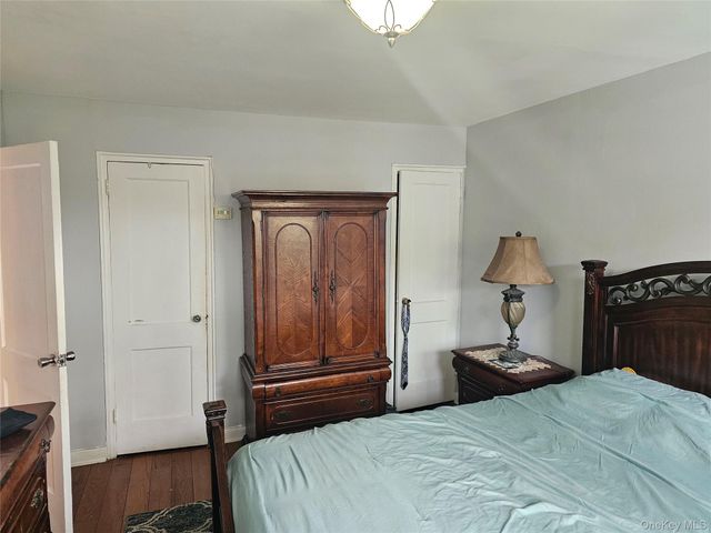 11474 225th Street, Cambria Heights, NY 11411
