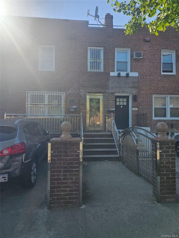 11474 225th Street, Cambria Heights, NY 11411