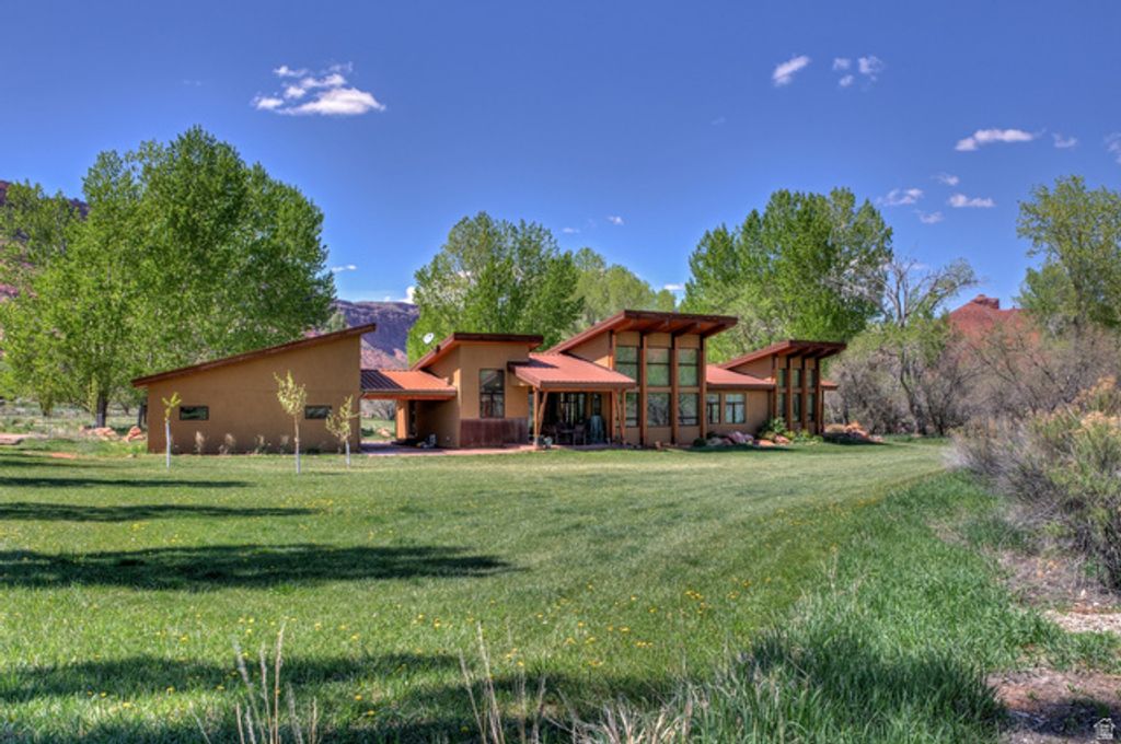 Image 1 of property listing at 425 AMBER LN, Castle Valley, UT 84532