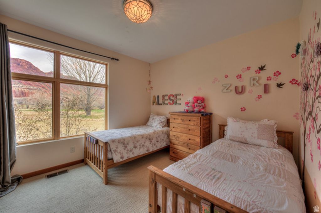 Image 18 of property listing at 425 AMBER LN, Castle Valley, UT 84532