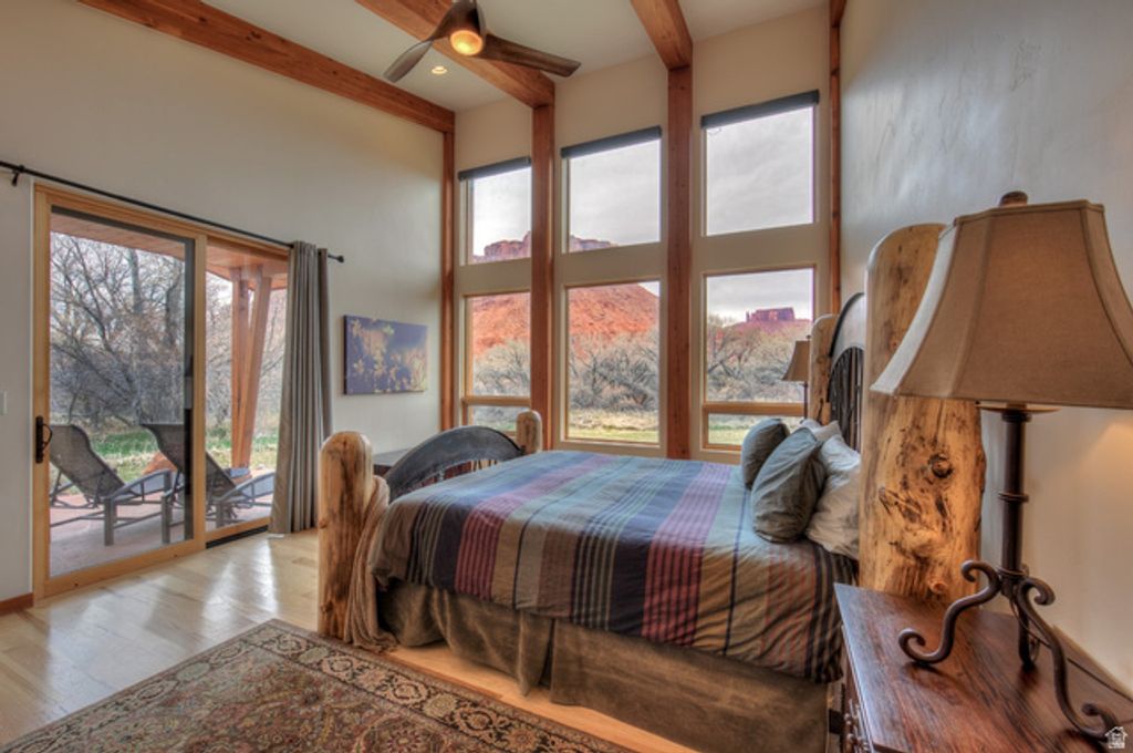 Image 8 of property listing at 425 AMBER LN, Castle Valley, UT 84532