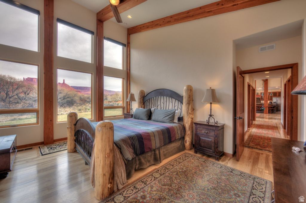 Image 9 of property listing at 425 AMBER LN, Castle Valley, UT 84532