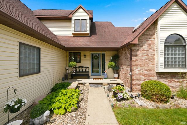 2913 S Scott Drive, Yorktown, IN 47396