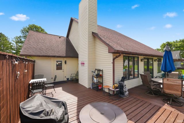 2913 S Scott Drive, Yorktown, IN 47396