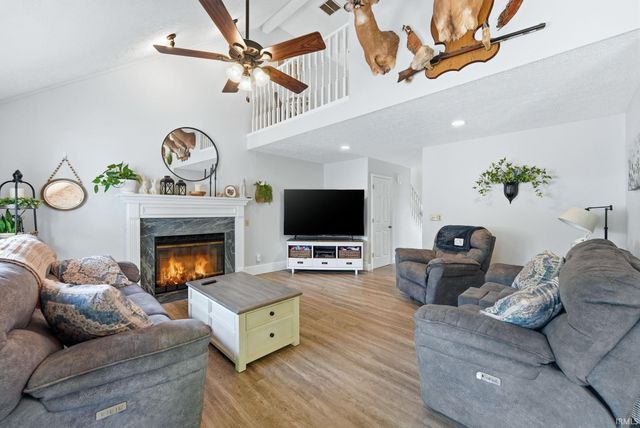 2913 S Scott Drive, Yorktown, IN 47396