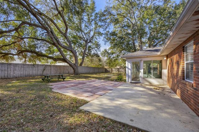 25339 SW 18TH AVENUE, Newberry, FL 32669