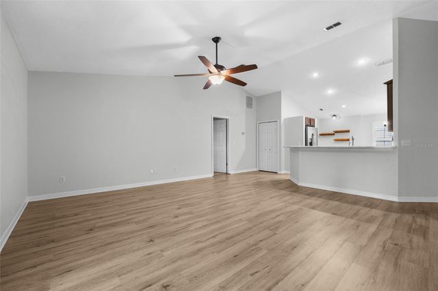 25339 SW 18TH AVENUE, Newberry, FL 32669