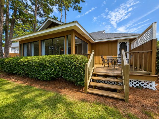 106 Wateree Drive, Santee, SC 29142