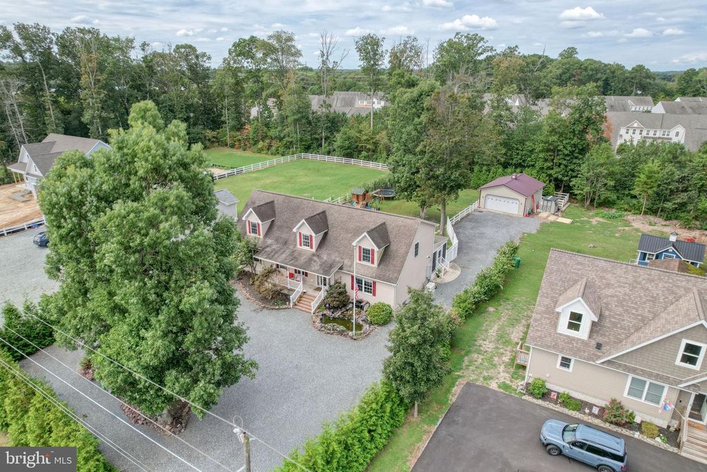 18390 HUDSON RD, Milton, DE 19968