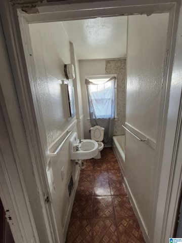 1565 MARTIN AVENUE, Birmingham, AL 35208