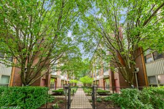 1240 W Monroe Street 7, Chicago, IL 60607