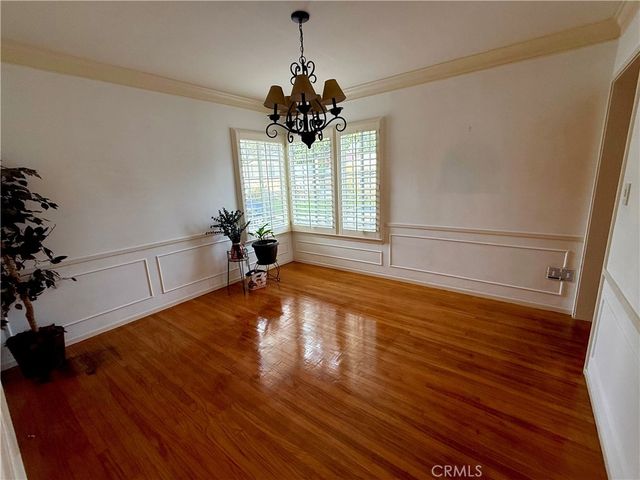 5541 Harcross Drive, Los Angeles, CA 90043