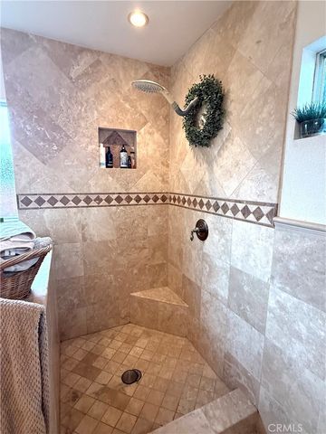 5541 Harcross Drive, Los Angeles, CA 90043