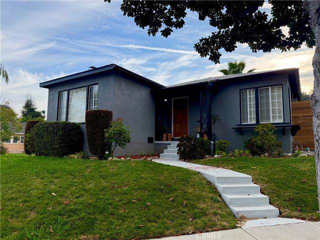 5541 Harcross Drive, Los Angeles, CA 90043