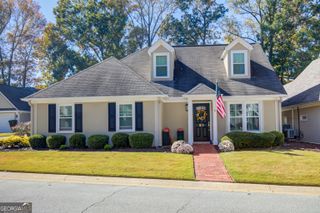 20 Village Lane, Newnan, GA 30265