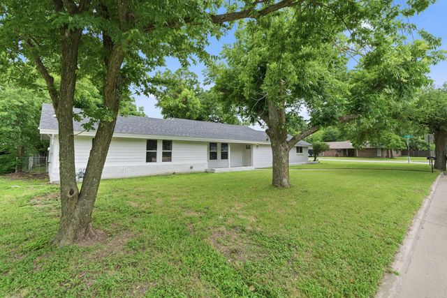 507 Country Club Road, Cleburne, TX 76033