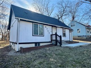 4711 E 43rd Street, Kansas City, MO 64130