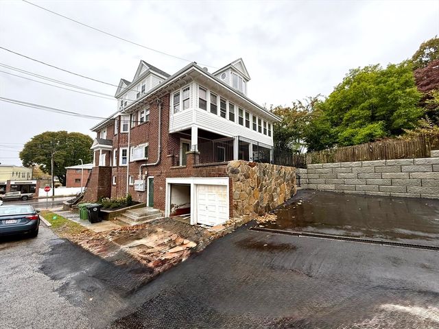 4 Adams Ave 2, Watertown, MA 02472