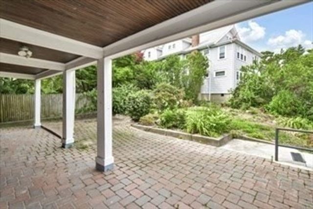 4 Adams Ave 2, Watertown, MA 02472