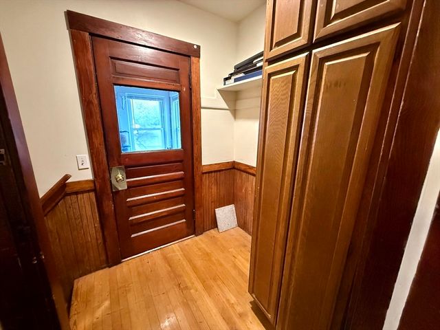 4 Adams Ave 2, Watertown, MA 02472