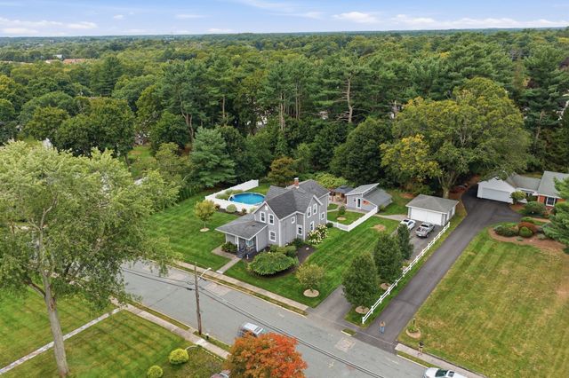 28 Fairview Ave, Brockton, MA 02301