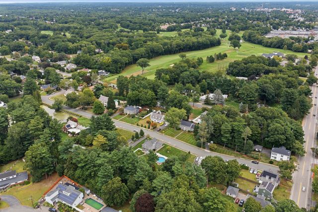28 Fairview Ave, Brockton, MA 02301