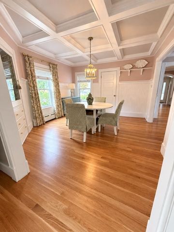 28 Fairview Ave, Brockton, MA 02301