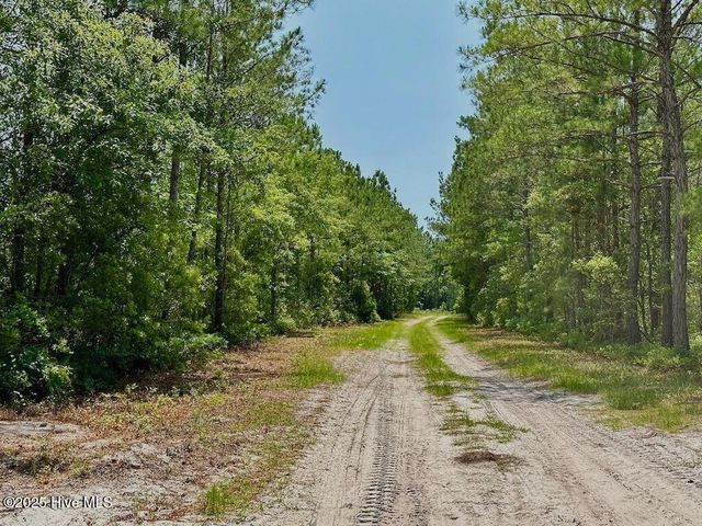 00 Nc-306, Grantsboro, NC 28529