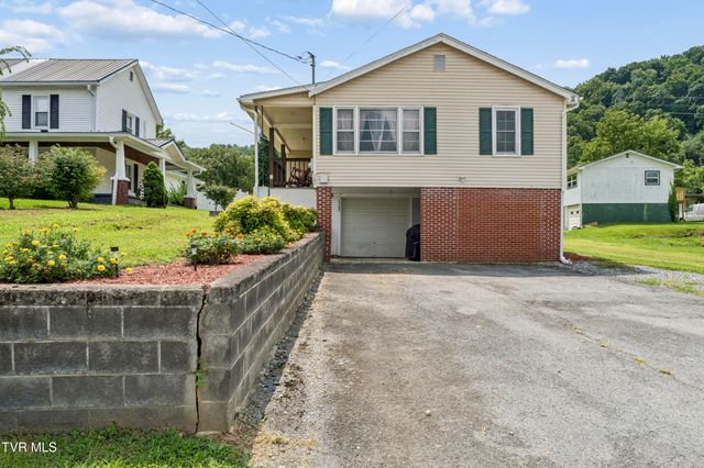 1362 Broad Street, Elizabethton, TN 37643