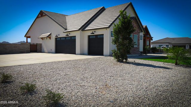 22705 W PASSEO Way, Buckeye, AZ 85326