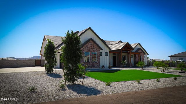 22705 W PASSEO Way, Buckeye, AZ 85326