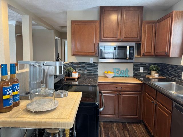 1529 E Bismarck Ave, Spokane, WA 99208