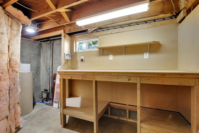 1529 E Bismarck Ave, Spokane, WA 99208