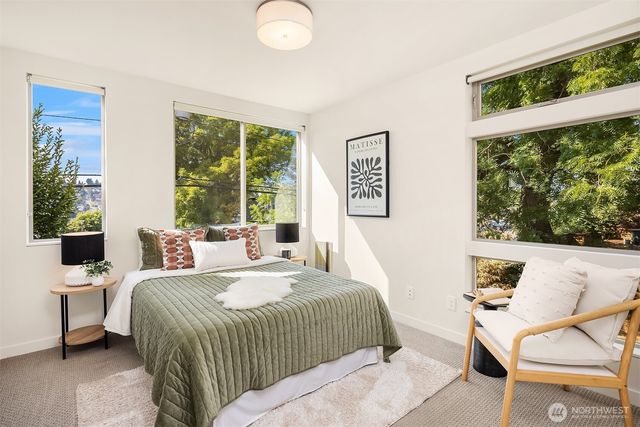 3246 B 14th Avenue W, Seattle, WA 98119