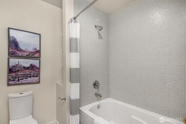 3246 B 14th Avenue W, Seattle, WA 98119