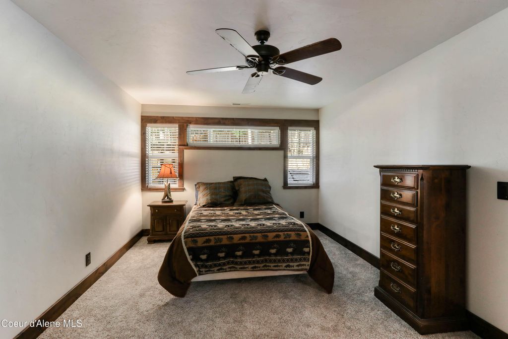 399 Forest Knolls Dr, Sandpoint, ID 83864 photo 71