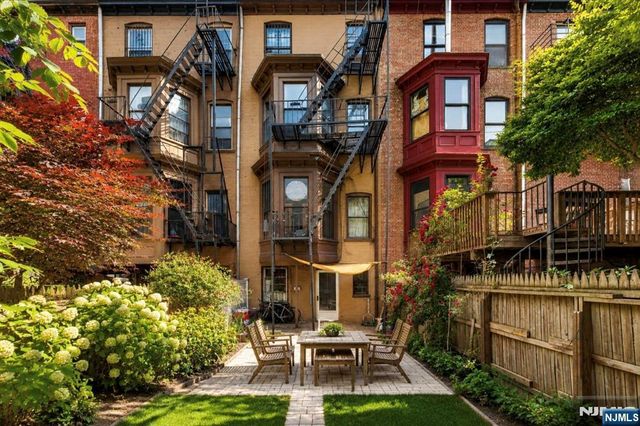 303 York Street, Jersey City, NJ 07302