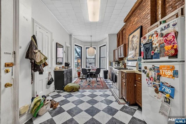 303 York Street, Jersey City, NJ 07302