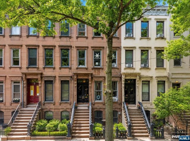303 York Street, Jersey City, NJ 07302