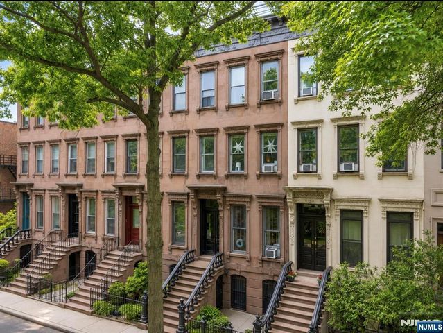303 York Street, Jersey City, NJ 07302