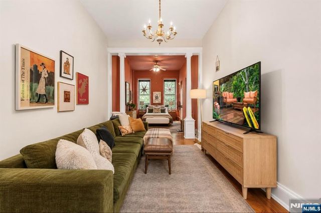 303 York Street, Jersey City, NJ 07302