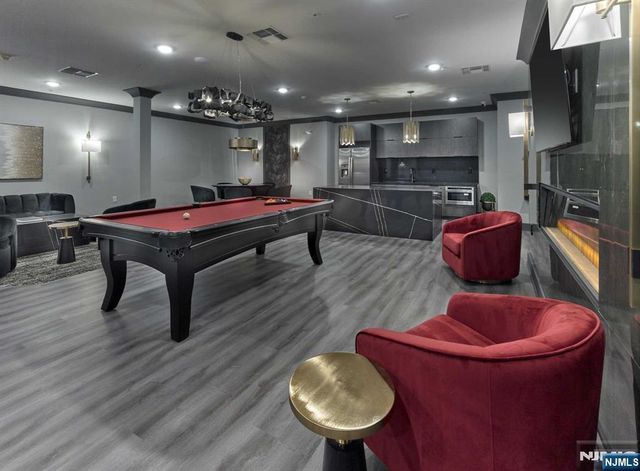 8 Tice Road 205, Franklin Lakes, NJ 07417