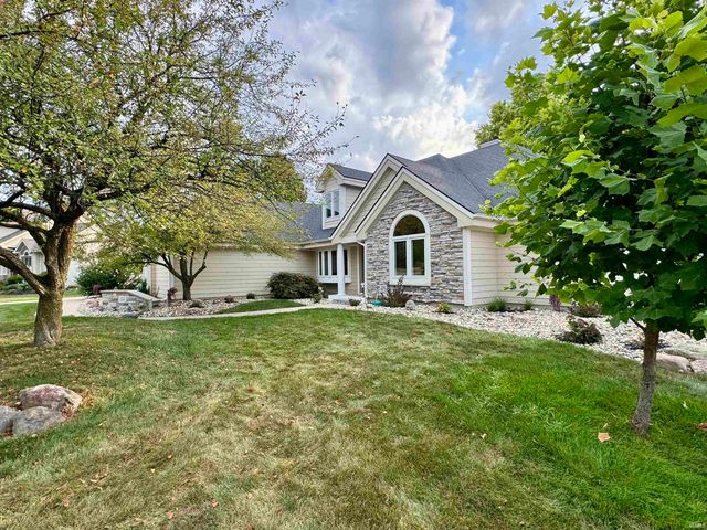 15114 Lions Passage, Leo, IN 46765