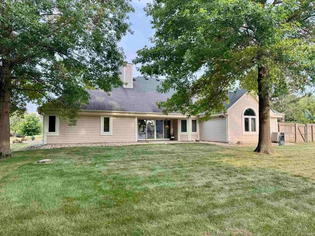 15114 Lions Passage, Leo, IN 46765